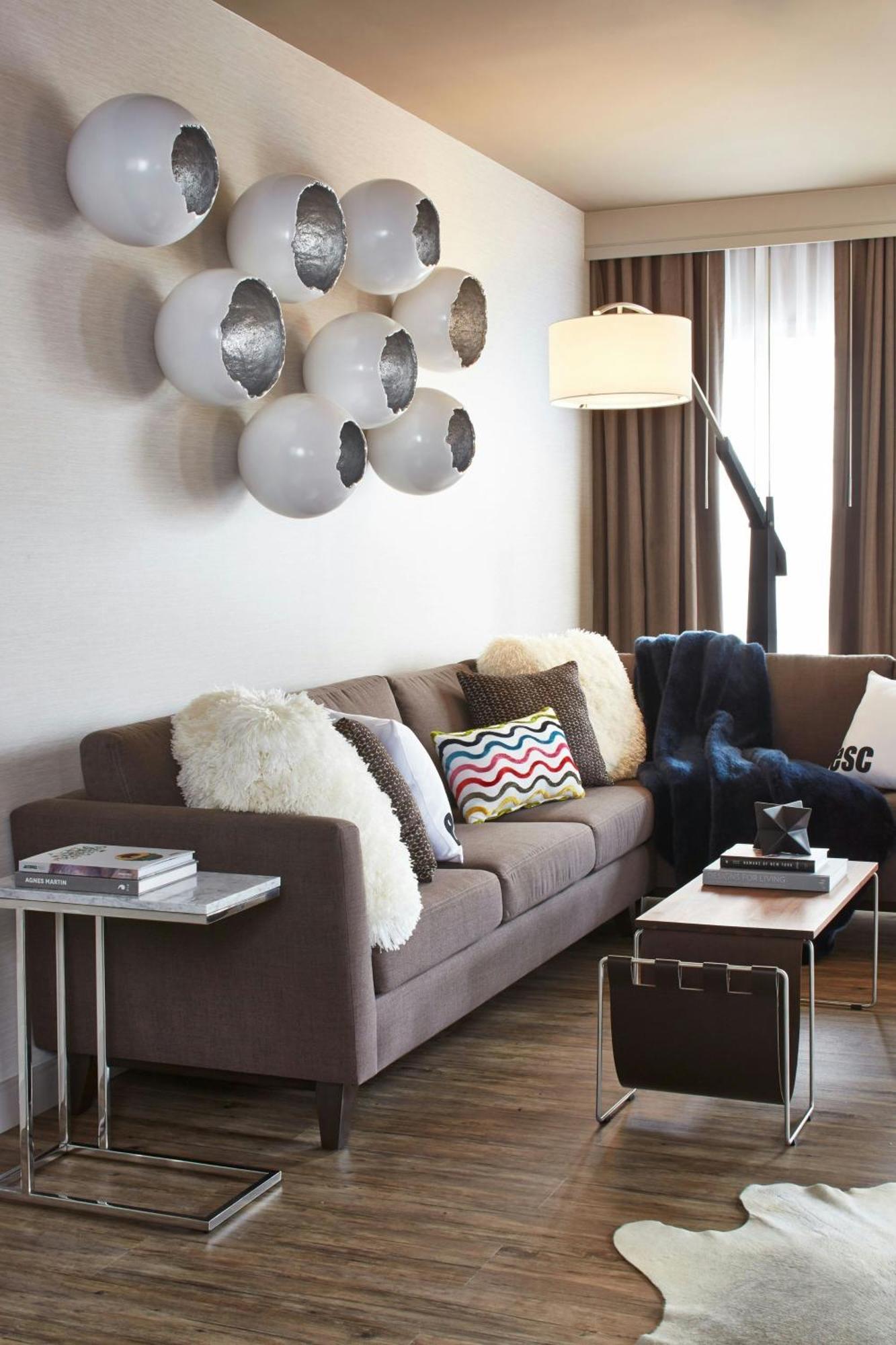 The Del Monte Lodge Renaissance Rochester Hotel & Spa Bagian luar foto